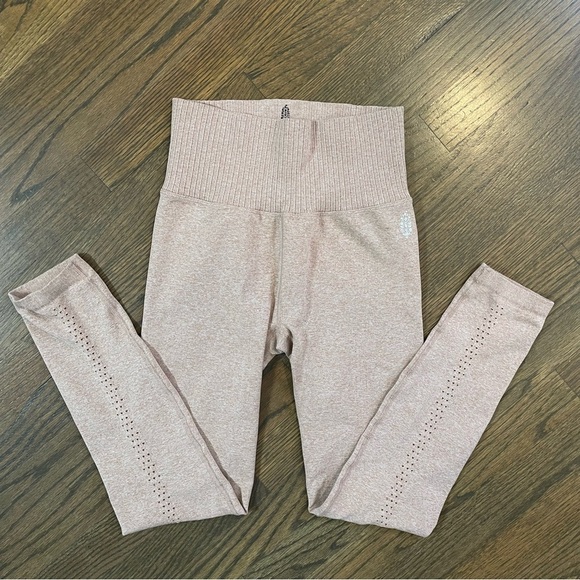 Free People Movement High-Rise Good Karma Leggings in Desert Dune - Picture 4 of 14